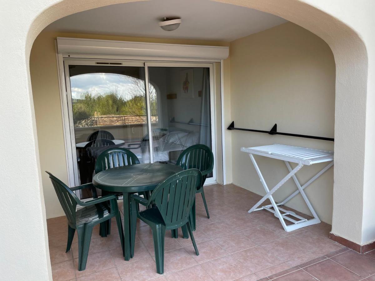 Studio Sur Le Domaine Du Golf De Pont Royal Mallemort Exterior photo